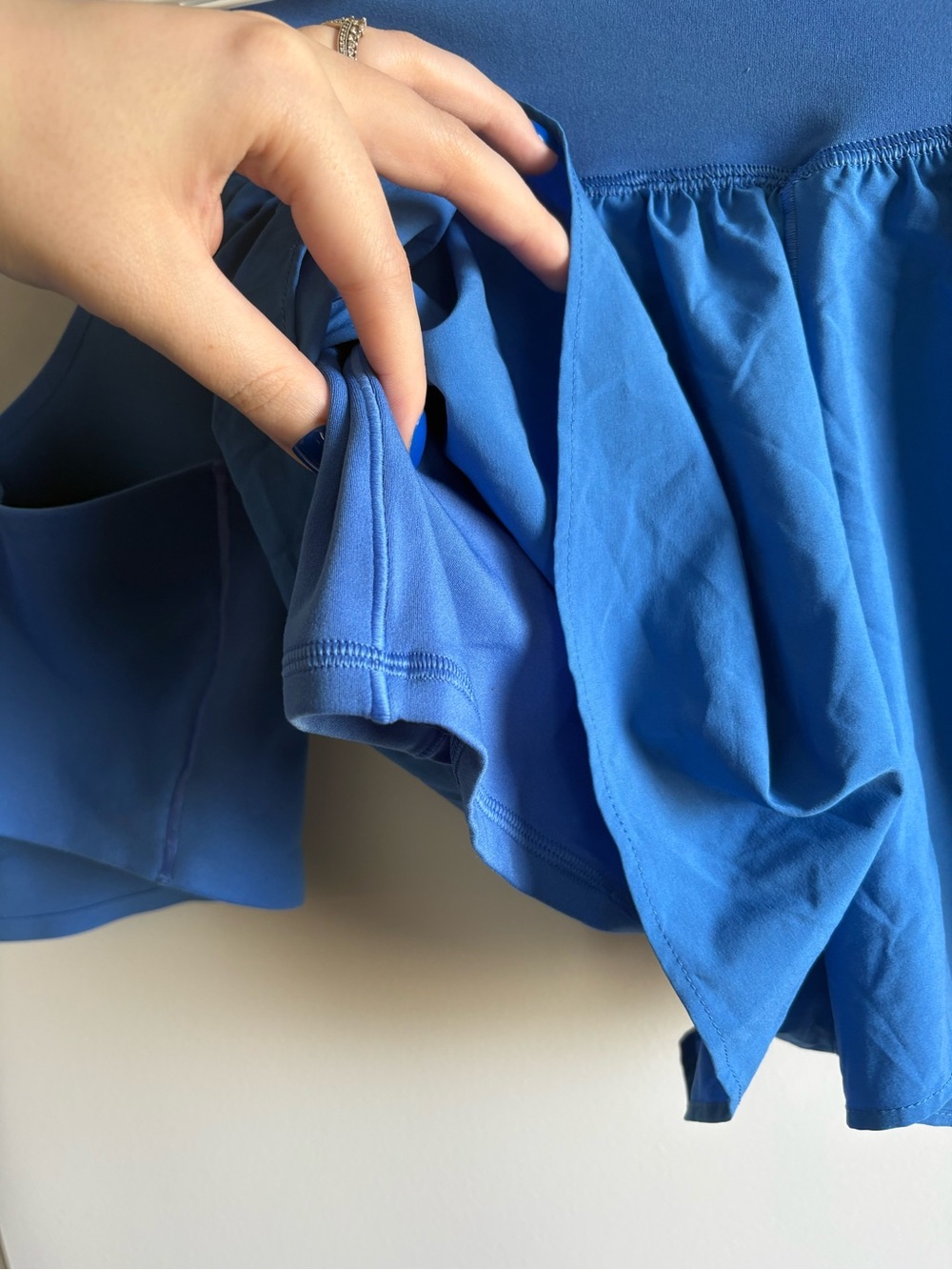 AERIE Offline Sport Crop Top & Shorts Set - Picture 4 of 9